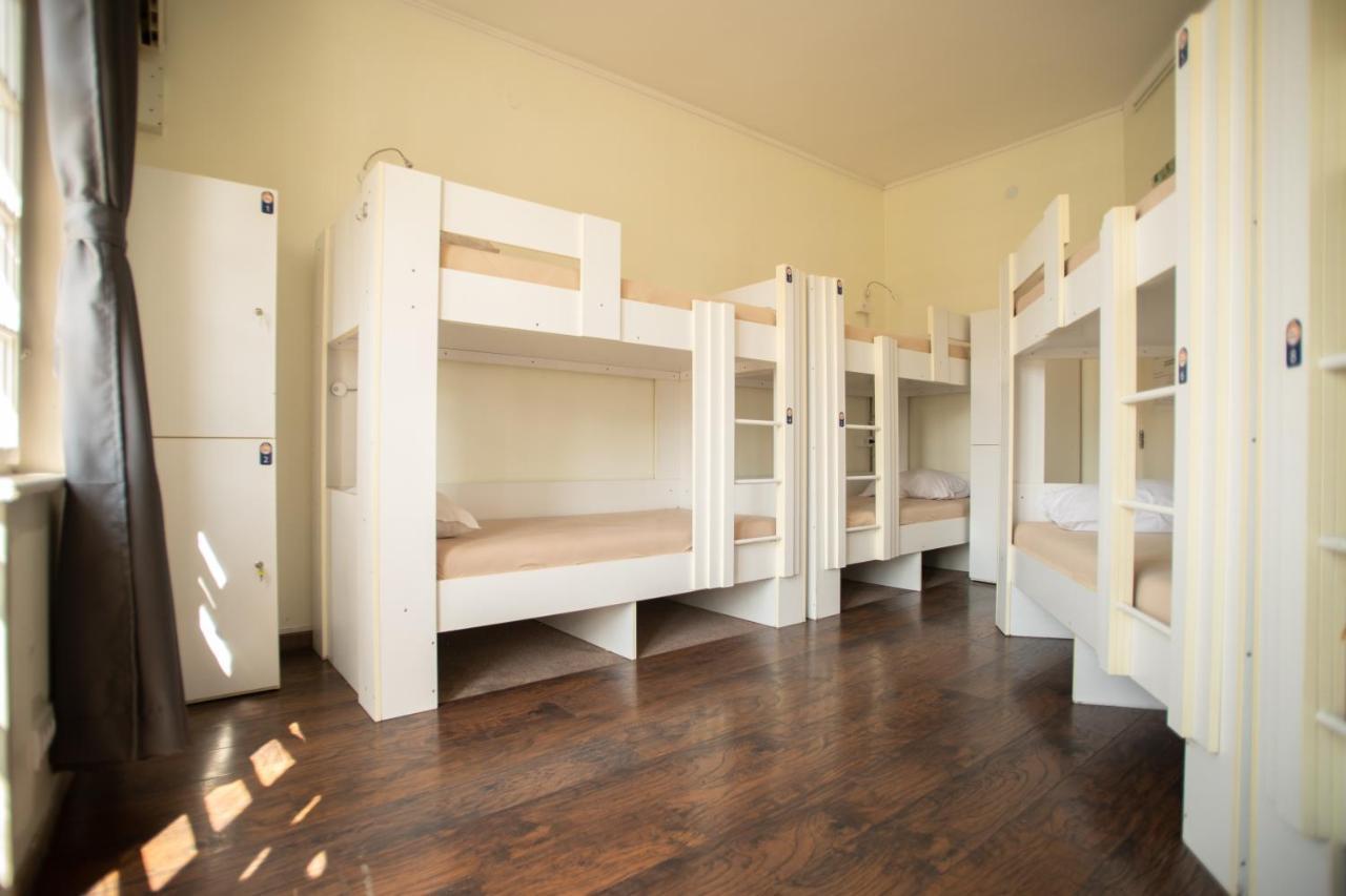 All In Hostel Beograd Ngoại thất bức ảnh