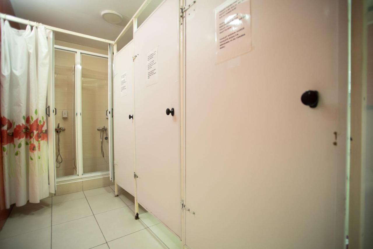 All In Hostel Beograd Ngoại thất bức ảnh